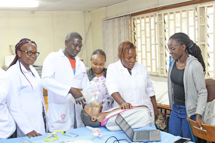 Emergency obstetric and neonatal care skills training.